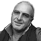 Diamond Dance The Musical - Bernard HORRY